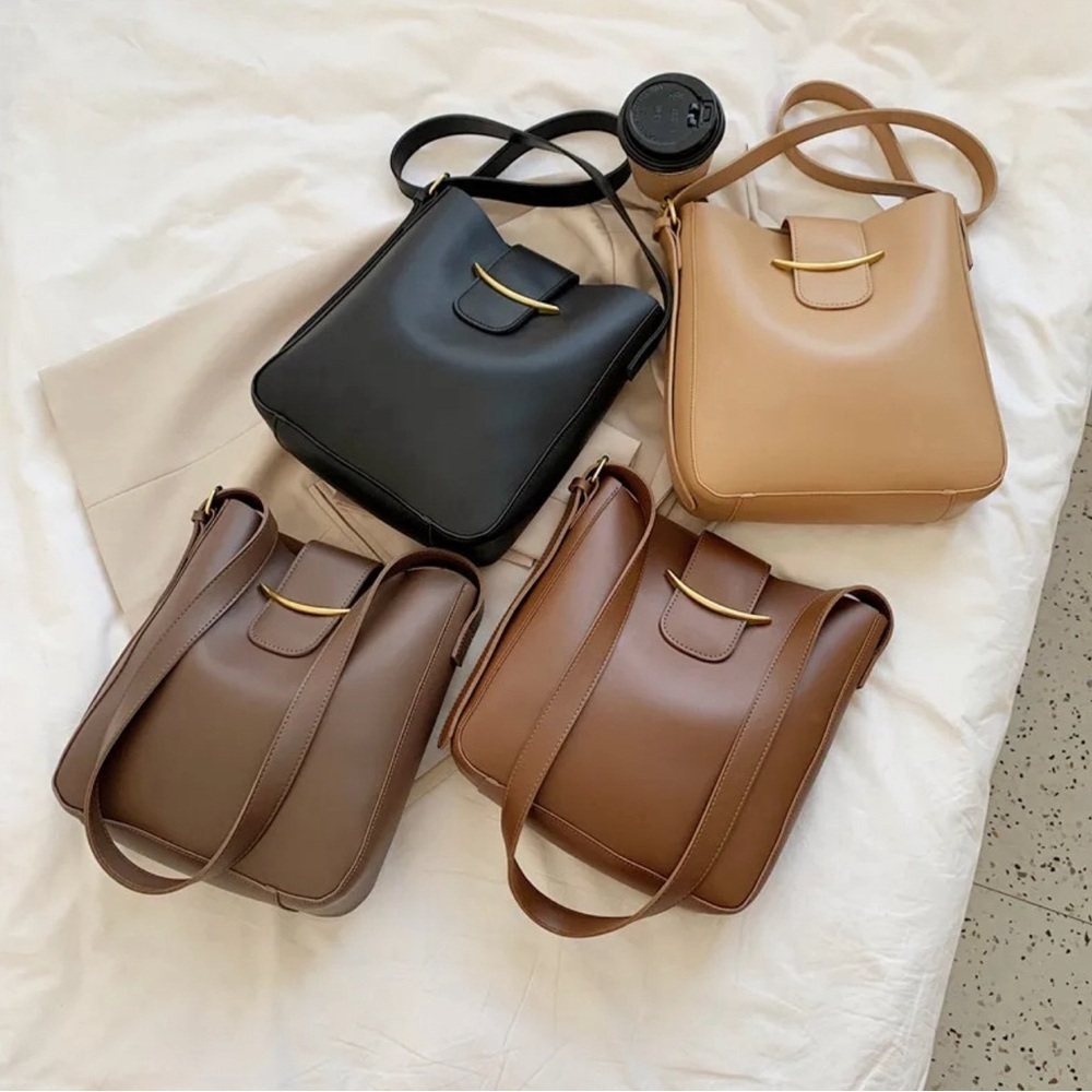 Beautiful PU Leather Bucket Bag Purse and Coin Bag Set - Picture 2 of 10